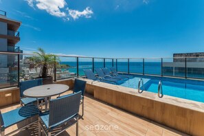 Pool - Apts 120 m From Barra Beach With Pool and gym in the Building - Esbs (Salvador)