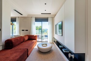 TV - Plaza Nueva Suite (Sevilla)