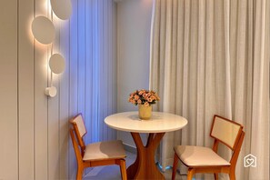 Dining - Solaz - LikeHome Hospedagens (João Pessoa)
