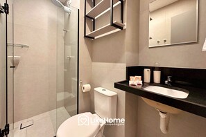 Bathroom - Solaz - LikeHome Hospedagens (João Pessoa)