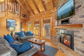 Smart TV, fireplace, video games - Smoky Mtn Retreat w/ Spa/Game Room/Large Balcony! (Sevierville)