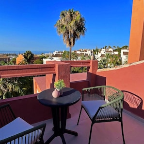 Property grounds - Serene 2BDR Penthouse • Pool • Sea Views • Terrace (Marbella)