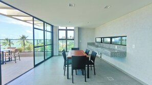 숙박 시설 구내