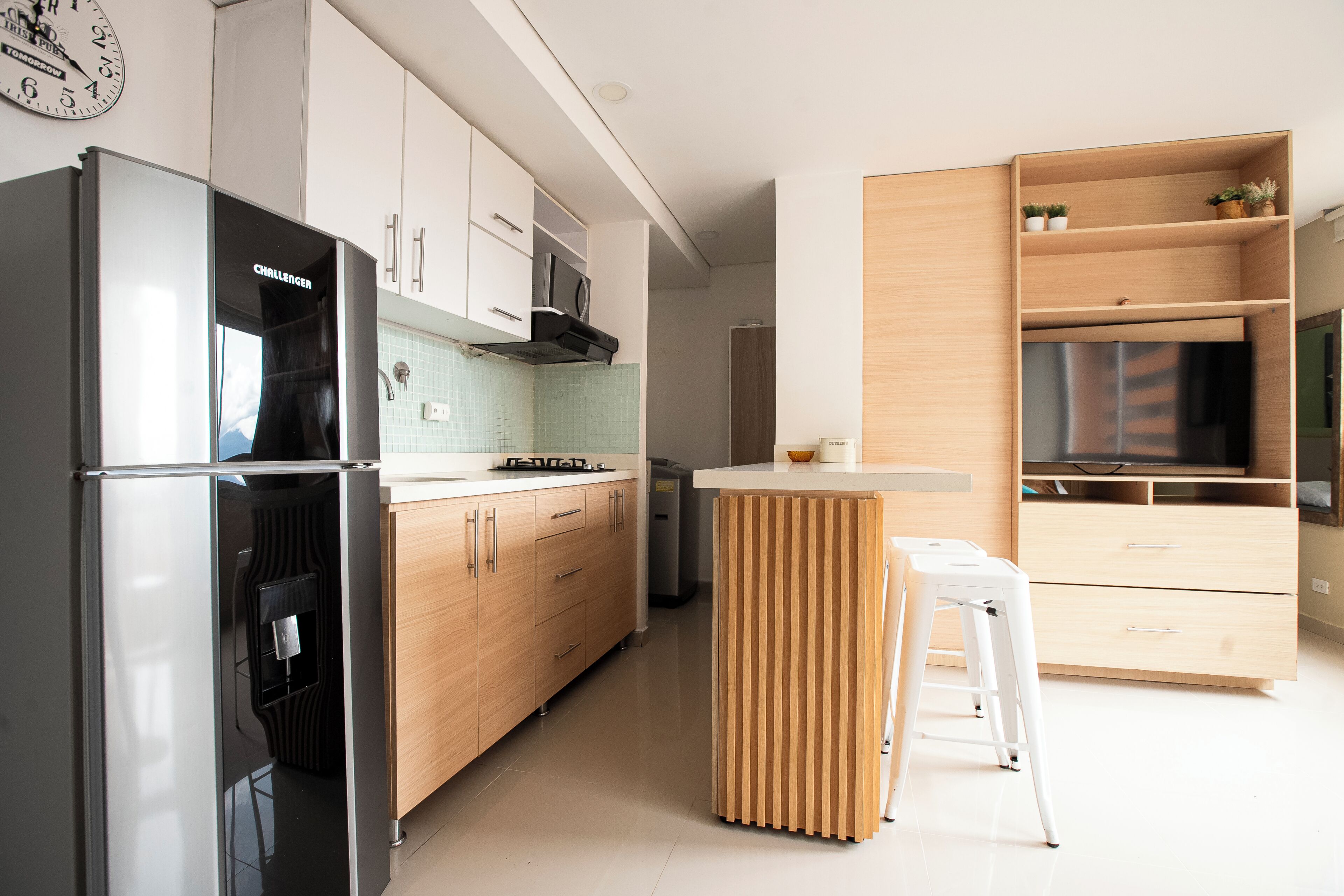 Standard Apartment, Mountain View | Private kitchen | Fridge, microwave, oven, stovetop