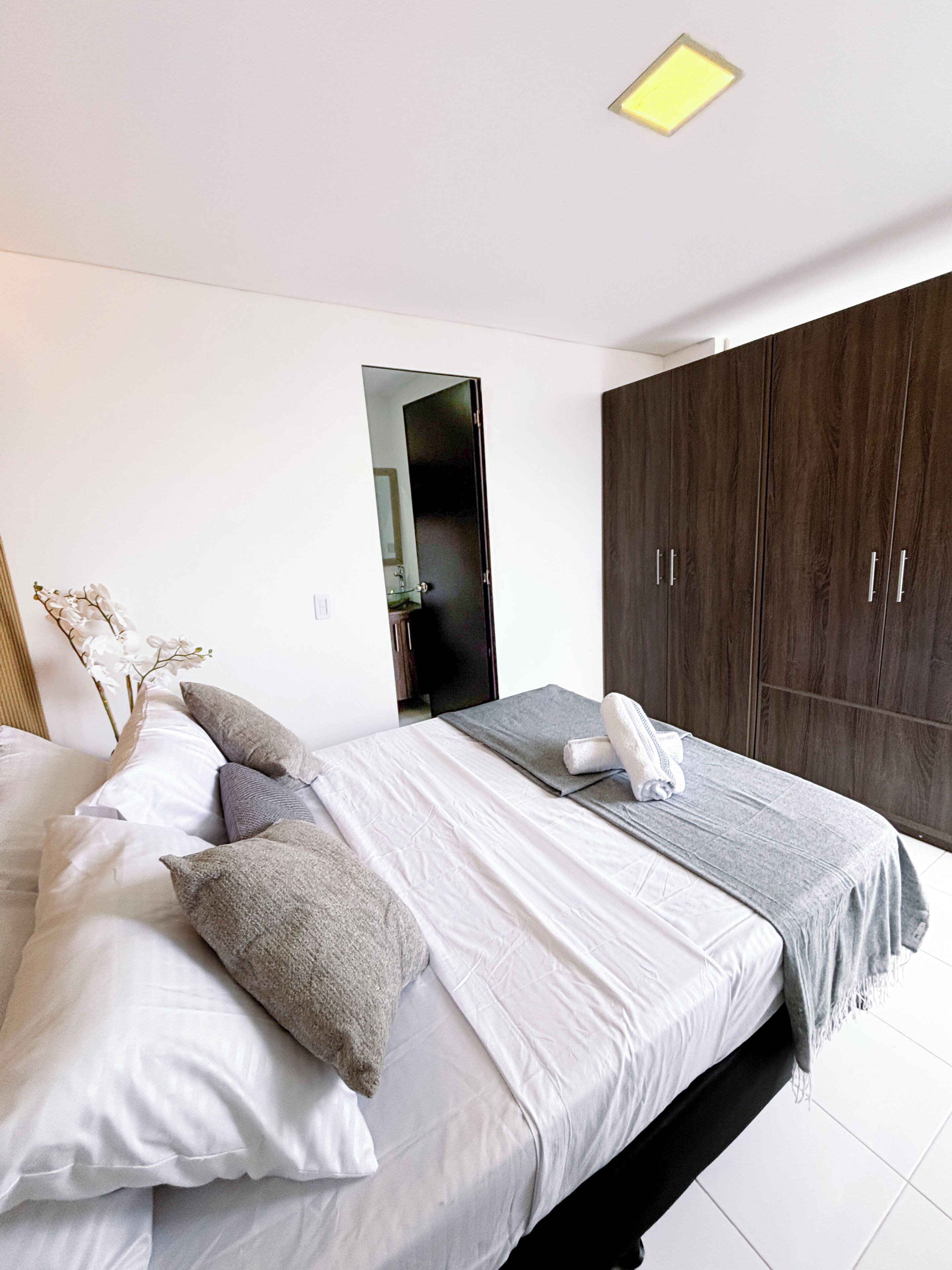 Standard Apartment, Mountain View