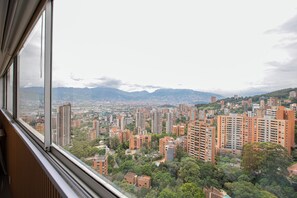 Standard Apartment, Mountain View | Interior - Aptos Oslo - Gran Vista (Medellín)