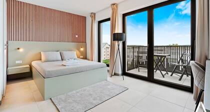 Connect, Relax, and Unwind in Premium Coliving
