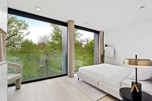 Bügeleisen/Bügelbrett, WLAN, Bettwäsche