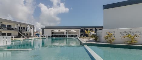 Basic Apartment | Pool | Outdoor pool