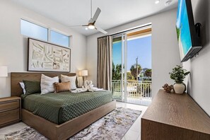 Room - Luxury 6-Bed Home | Pool, Spa - Turquoise Turtle (Fort Myers Beach)