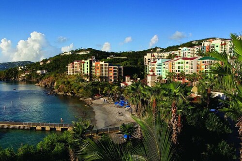 Spend the New Year in this Cozy 2-bedroom condo with AC in pleasant St Thomas