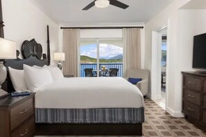 Fer et planche à repasser, accès à Internet, literie fournie