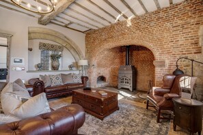 Interior - The Priory Gatehouses - Luxury Cottages (St Osyth)