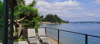 The Waterwheel | Bayfront | Kayaks & Pickleball