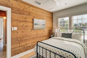 2 habitaciones, tabla de planchar con plancha, internet y ropa de cama 