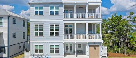 ハウス (5 Bedrooms) | 施設の正面