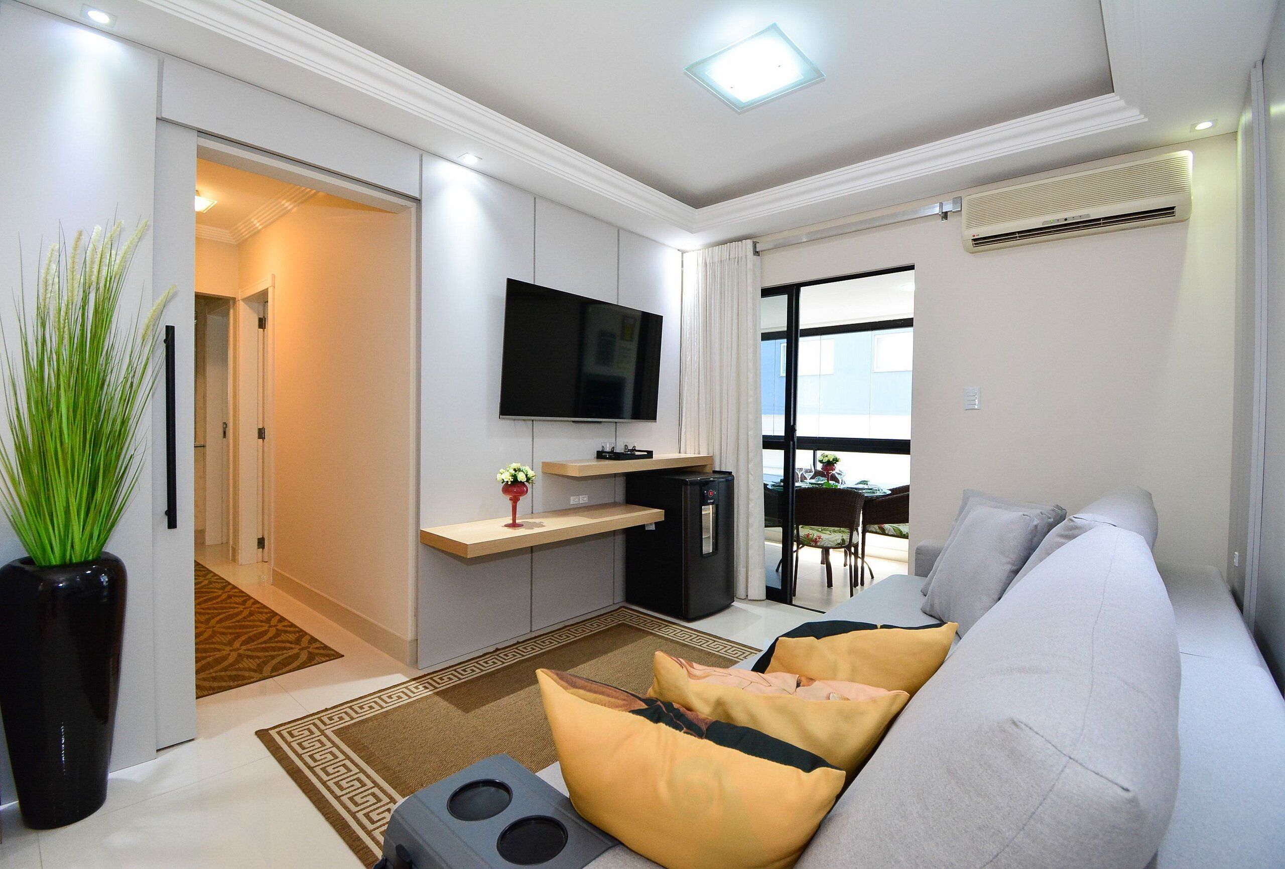 Apartemen | Area keluarga | TV