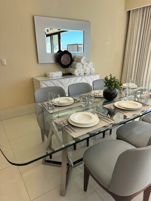 تناول الطعام