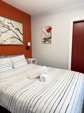 1 bedroom, iron/ironing board, WiFi, bed sheets