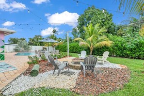 Outdoor dining - Poolside Paradise | Near Beach & Downtown (Fort Lauderdale)