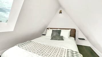 Ferros/tábuas de passar roupa, Wi-Fi, roupa de cama