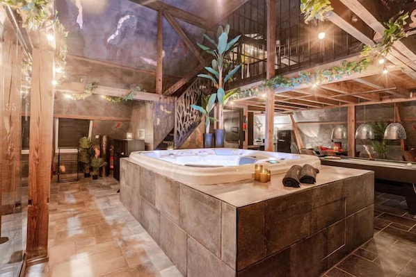 Private spa tub - Intense (Manage)