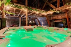 Luxury-Suite | Eigener Whirlpool