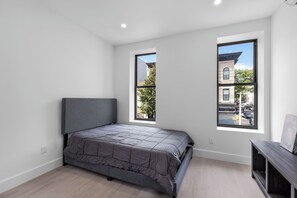 Internet, bed sheets