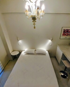Iron/ironing board, WiFi, bed sheets - AMG Panathenaic-Kalimarmaro Central Apartment (Athina)