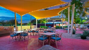 Outdoor dining - Phoenix 1BR Villa at Marriott’s Canyon Villas – Full Kitchen, Balcony & Resort P (Phoenix)