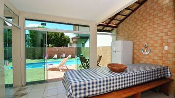 Kawasan BBQ/berkelah