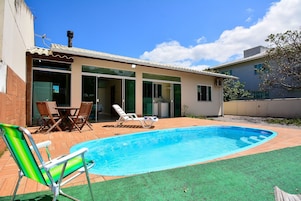 Vila | Piscina | Piscina externa