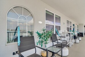 Terrace/patio - Clearwater Beach Condo with Stunning Views (Clearwater)