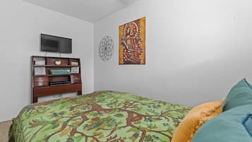 Fer et planche à repasser, Wi-Fi gratuit, draps fournis