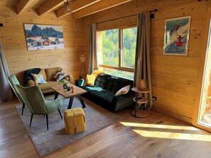 Smart TV, fireplace, books - New chalet, absolute calm & mountain views - Near La Clusaz & Grand-Bornand (Saint-Jean-de-Sixt)
