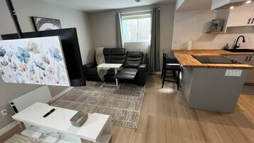 Microwave, oven, stovetop, coffee/tea maker