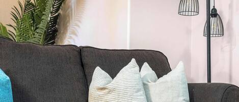 Televisión, videojuegos y oficina