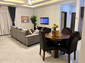 Interior - Luxurious Fully furnished 2-bedroom apartment in Kampala for your Comfy stay (Kampala)