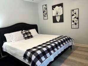 Fer et planche à repasser, Wi-Fi gratuit, draps fournis