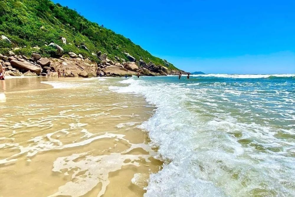 Amplo Apartamento Praia Ingleses -NIN013