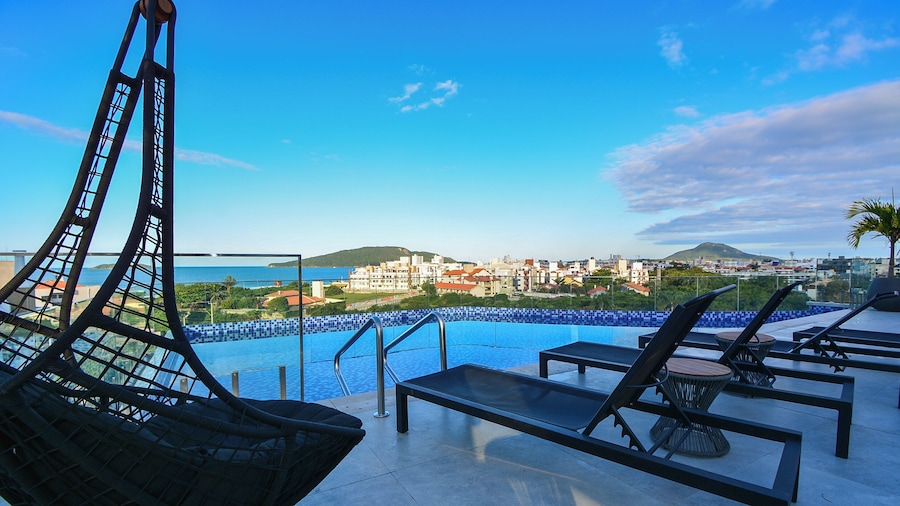 Gaivotas Golden Luxo a 200m praia-NIN012