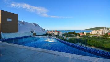 Apartment | Pool | 4 outdoor pools