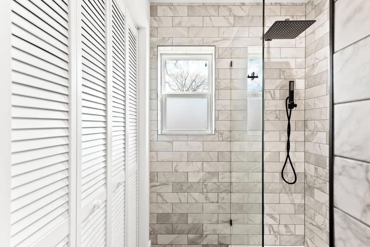 Shower, hair dryer