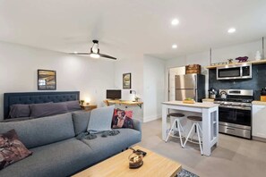 تلفزيون، مكتب