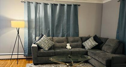 Home close to buffalo university and airport - Comfortable 3 bedroom house