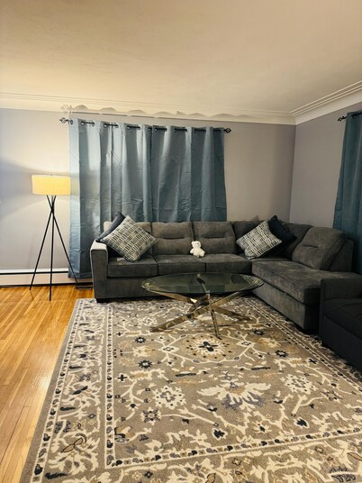 Home close to buffalo university and airport - Comfortable 3 bedroom house