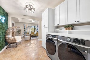 Interior - 2 King Suites | Hot Tub | Large Patio | Sleeps 12 (Tampa)