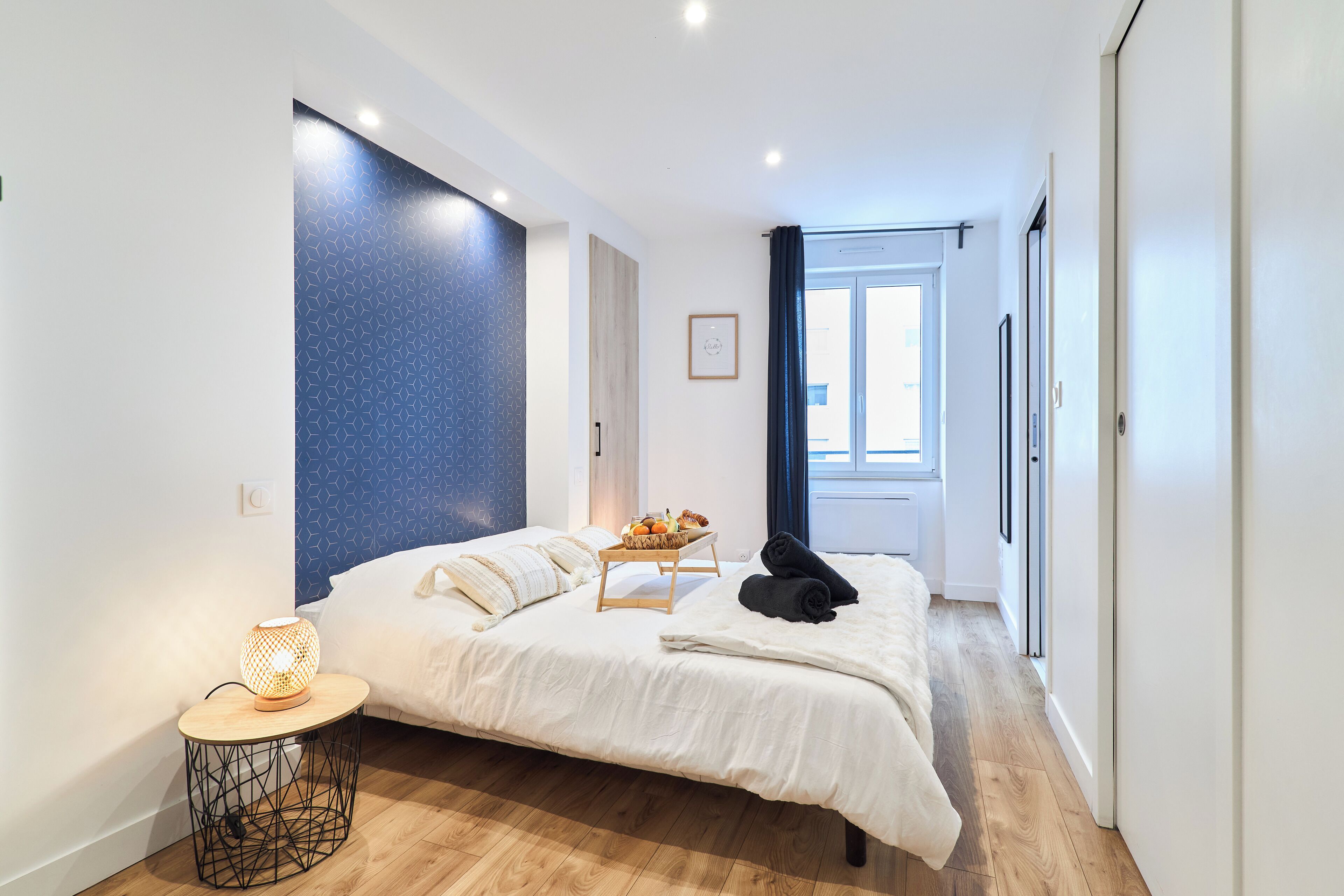 Bügeleisen/Bügelbrett, WLAN, Bettwäsche