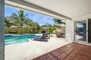 Pool - Private Pool + Home Theater, Spacious St. Pete Escape (St. Petersburg)