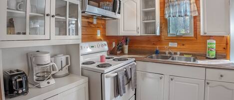 Microwave, oven, stovetop, coffee/tea maker